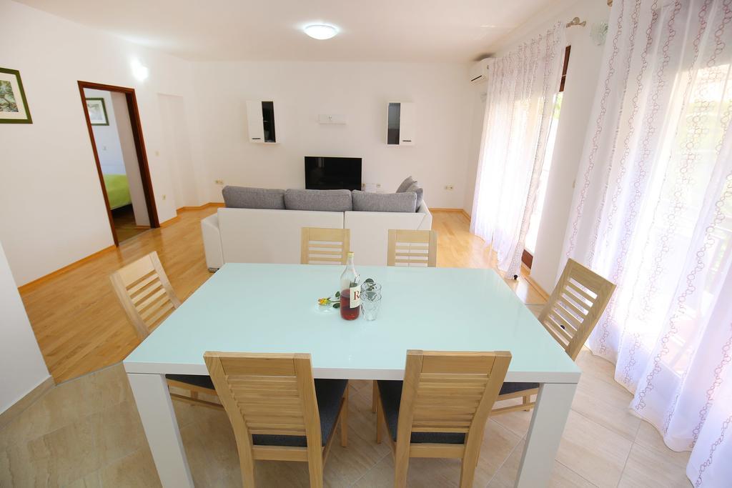 Apartment Borik Beach 86 Zadar Buitenkant foto